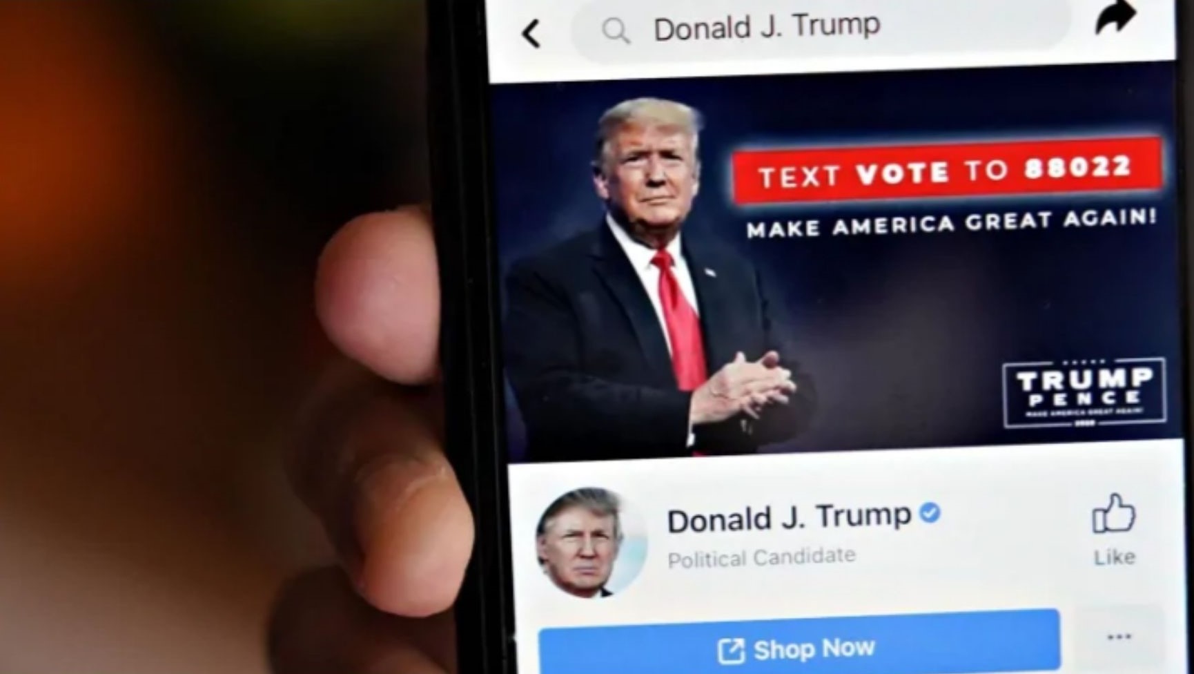 Mengikuti Reaksi Twitter, Facebook dan   Shopify Menutup Akun Donald Trump 